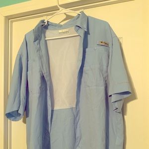 Large columbia shirt